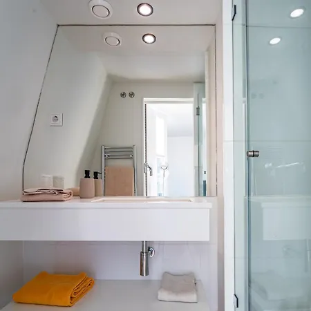 Nomads Lux - 3bdr Foz Velha *
