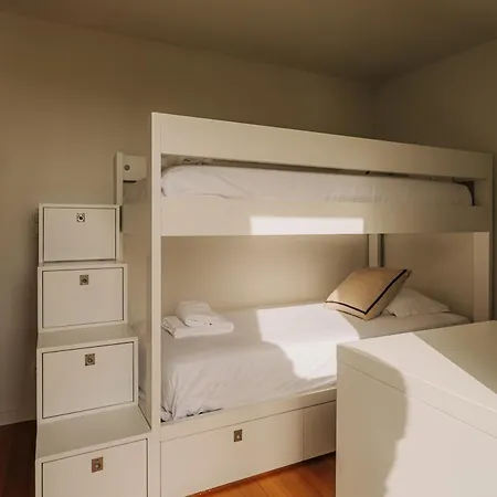 Upperground Lux - 3bdr Foz Velha بيت للعطل *